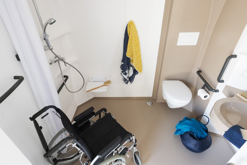 De aangepaste badkamer