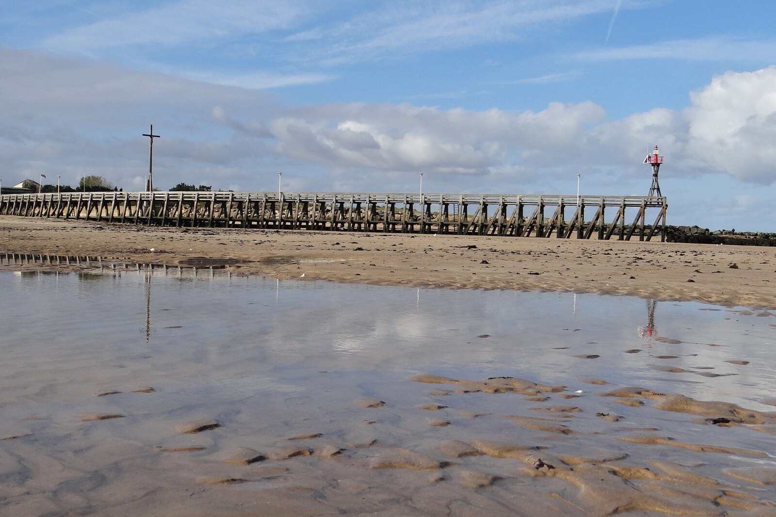 L’estran de Courseulles-sur-Mer découvert à marée basse